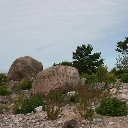 Kelluka House 3* Parispea