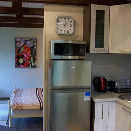 Kelluka House *