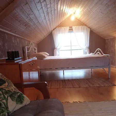 Kelluka House Guest house *