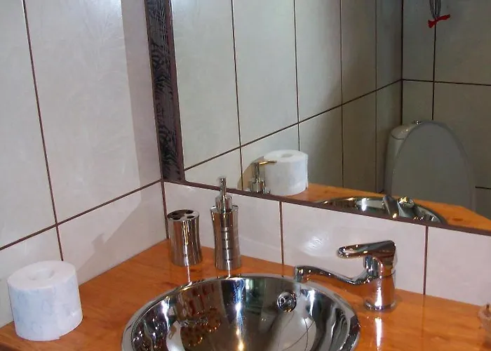 Kelluka House Parispea