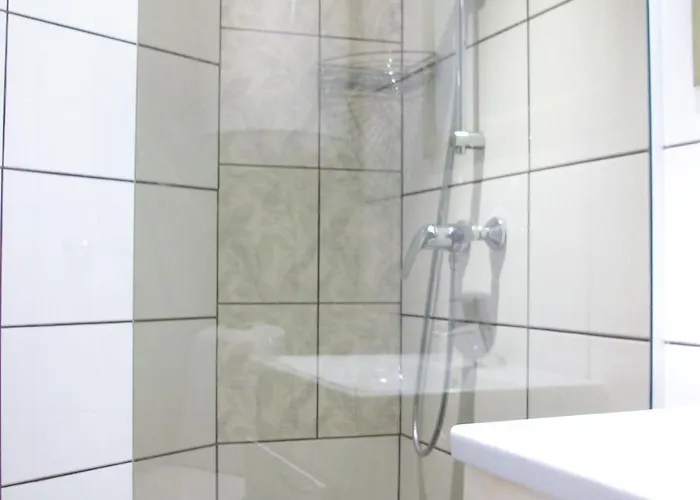 Kelluka House Parispea